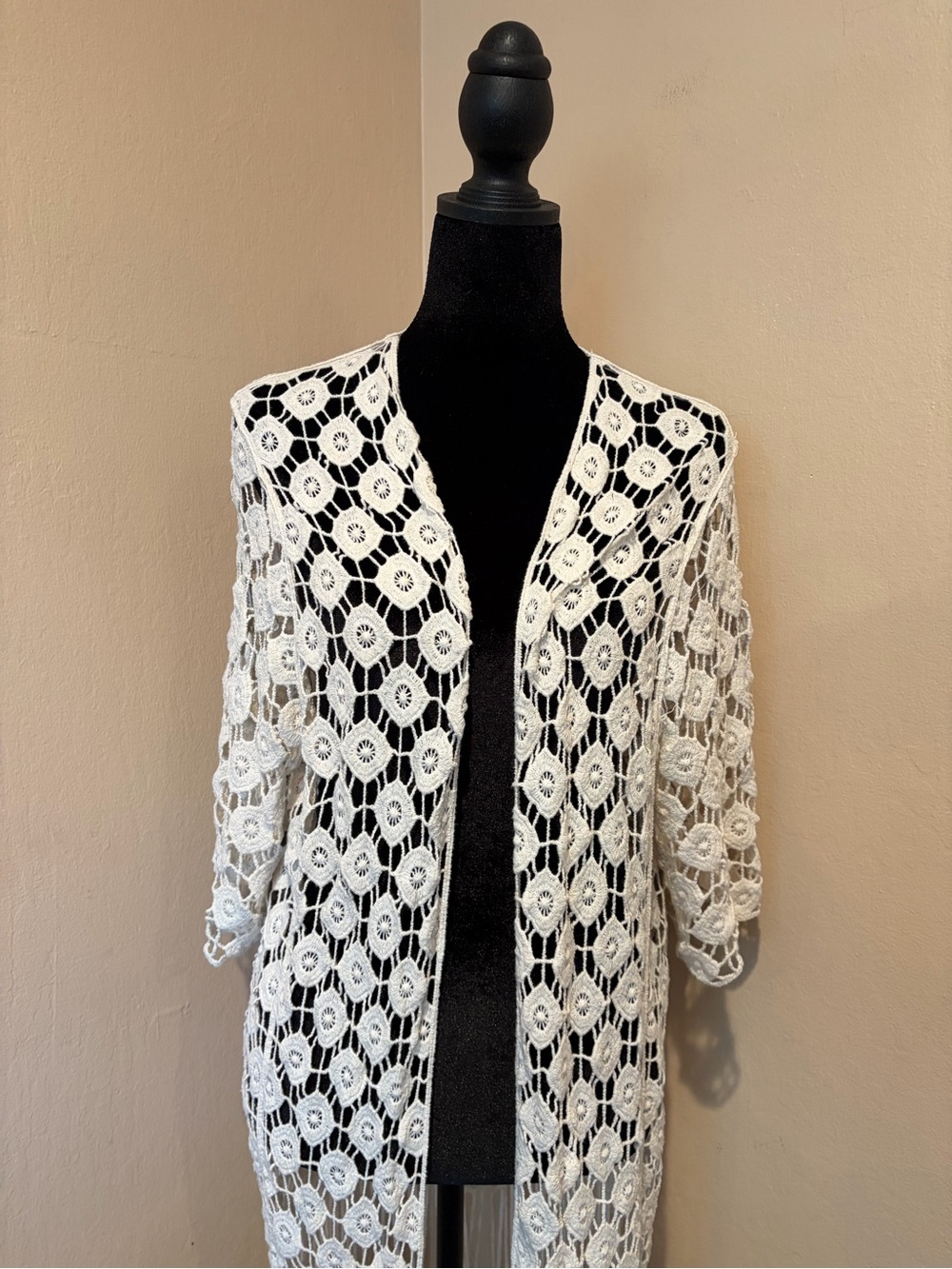 Ivory Crochet Diamond Pattern Open Front Cardigan, w/ Fringe, 3/4 Sleeves